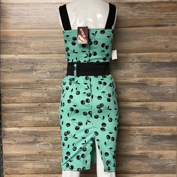 Switchblade Stiletto Black Cherry Darling Dress NWT G9 - Picture 3 of 3